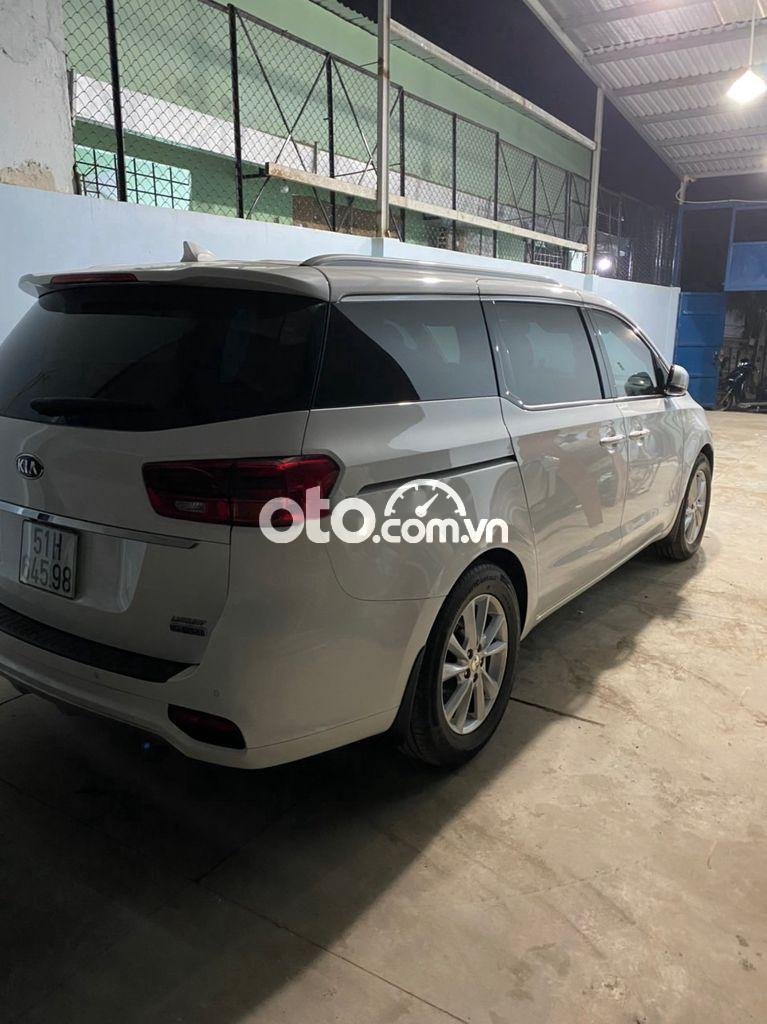 Kia Sedona 2020 - Cần bán Kia Sedona đời 2020, màu trắng còn mới