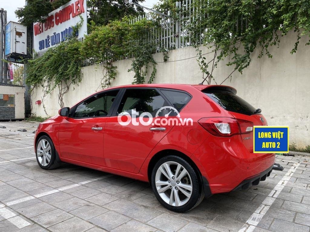 Kia Cerato 2013 - Cần bán lại xe Kia Cerato đời 2013, màu đỏ