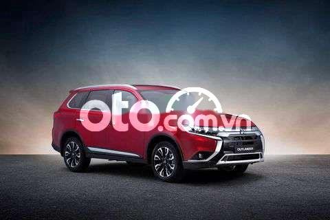 Mitsubishi Stavic      2021 - Bán ô tô Mitsubishi Outlander sản xuất năm 2021, màu đỏ