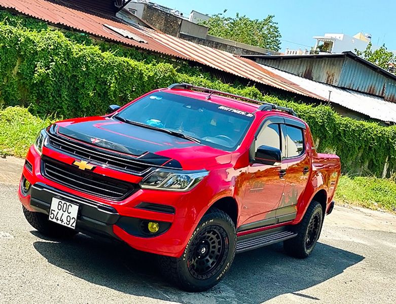 Chevrolet Colorado   2.8 High Country 4X4 2018 - Cần bán gấp Chevrolet Colorado 2.8 High Country 4X4 sản xuất năm 2018, màu đỏ, nhập khẩu