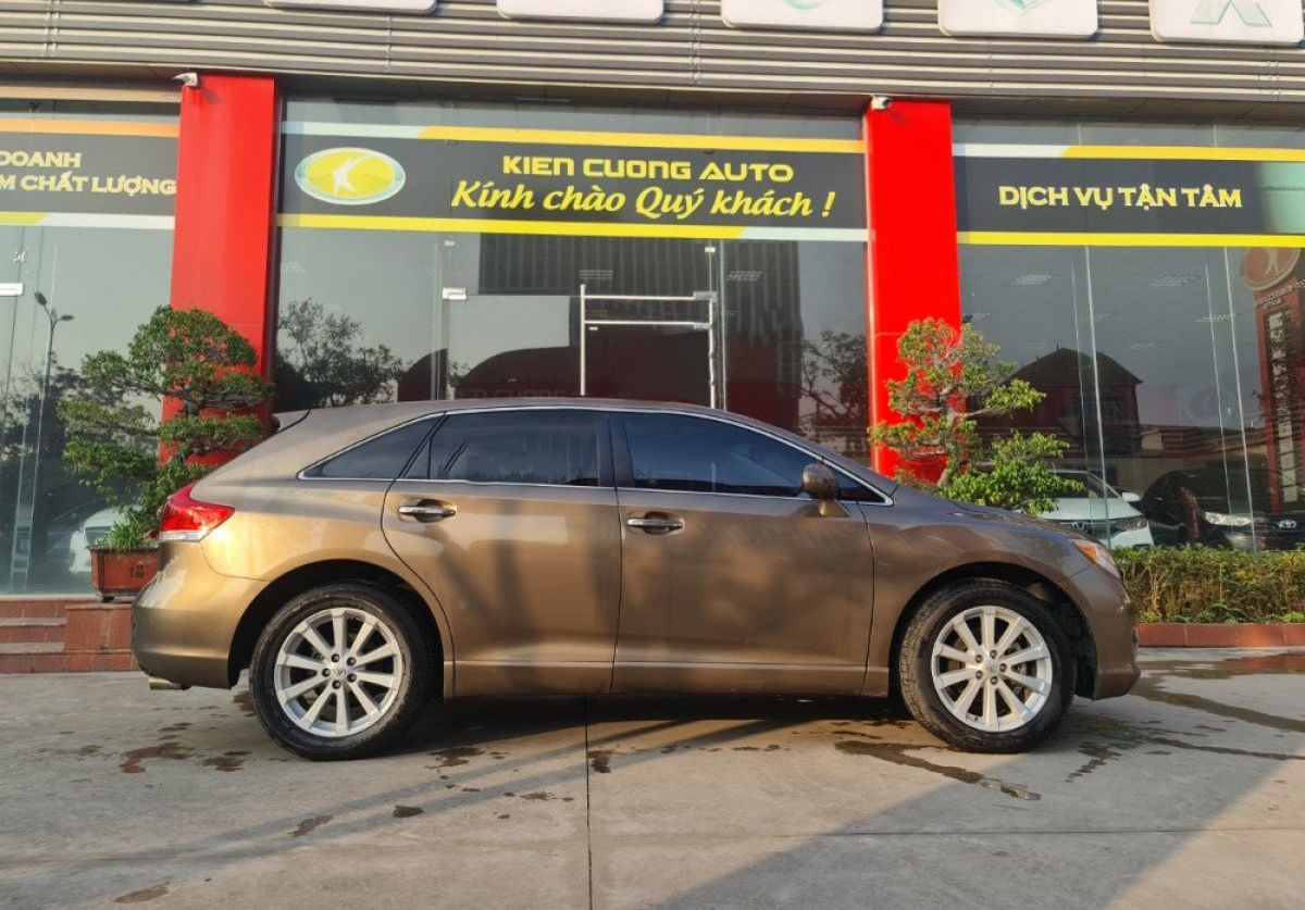 Toyota Venza   2.7 L  2009 - Xe Toyota Venza 2.7 L đời 2009, màu nâu, nhập khẩu nguyên chiếc