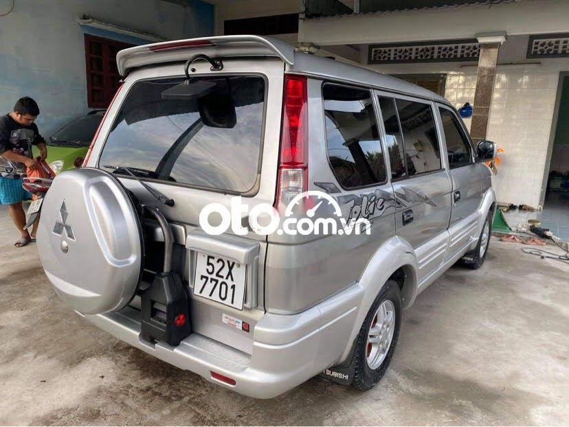 Mitsubishi Jolie 2004 - Bán Mitsubishi Jolie sản xuất 2004, màu xám còn mới