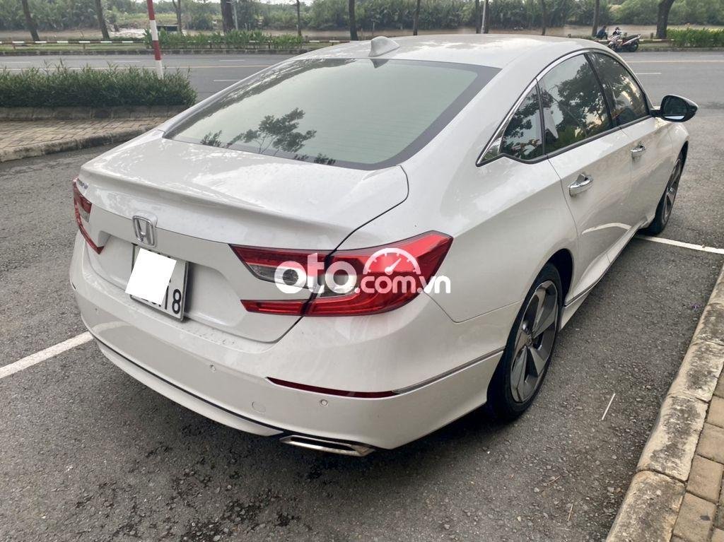 Honda Accord 2019 - Bán xe Honda Accord sản xuất 2019, màu trắng, nhập khẩu  