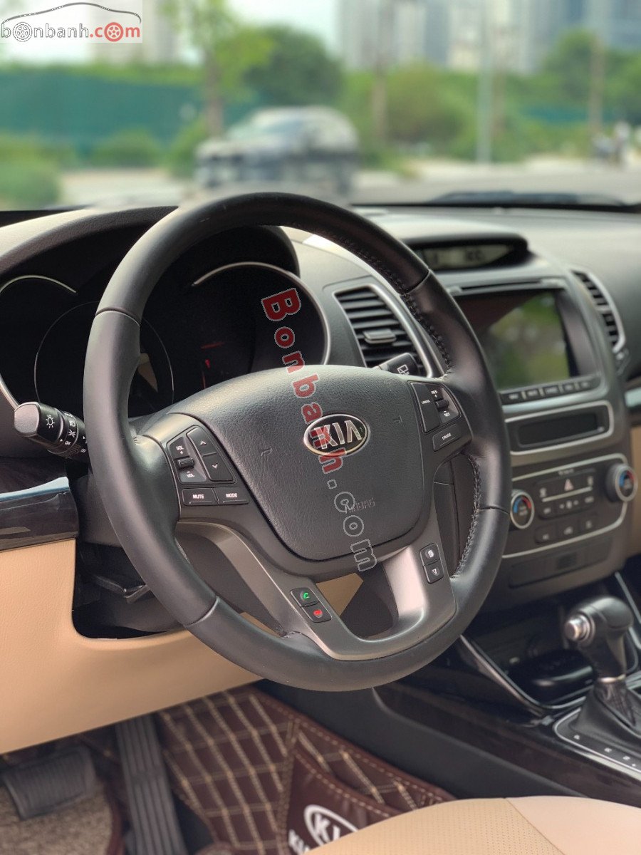 Kia Sorento   GAT  2018 - Cần bán gấp Kia Sorento GAT năm 2018, màu trắng, giá cạnh tranh