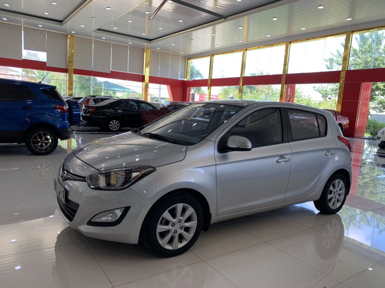 Hyundai i20 1.4AT 2013 - Bán Hyundai i20 1.4AT sản xuất 2013, 335 triệu