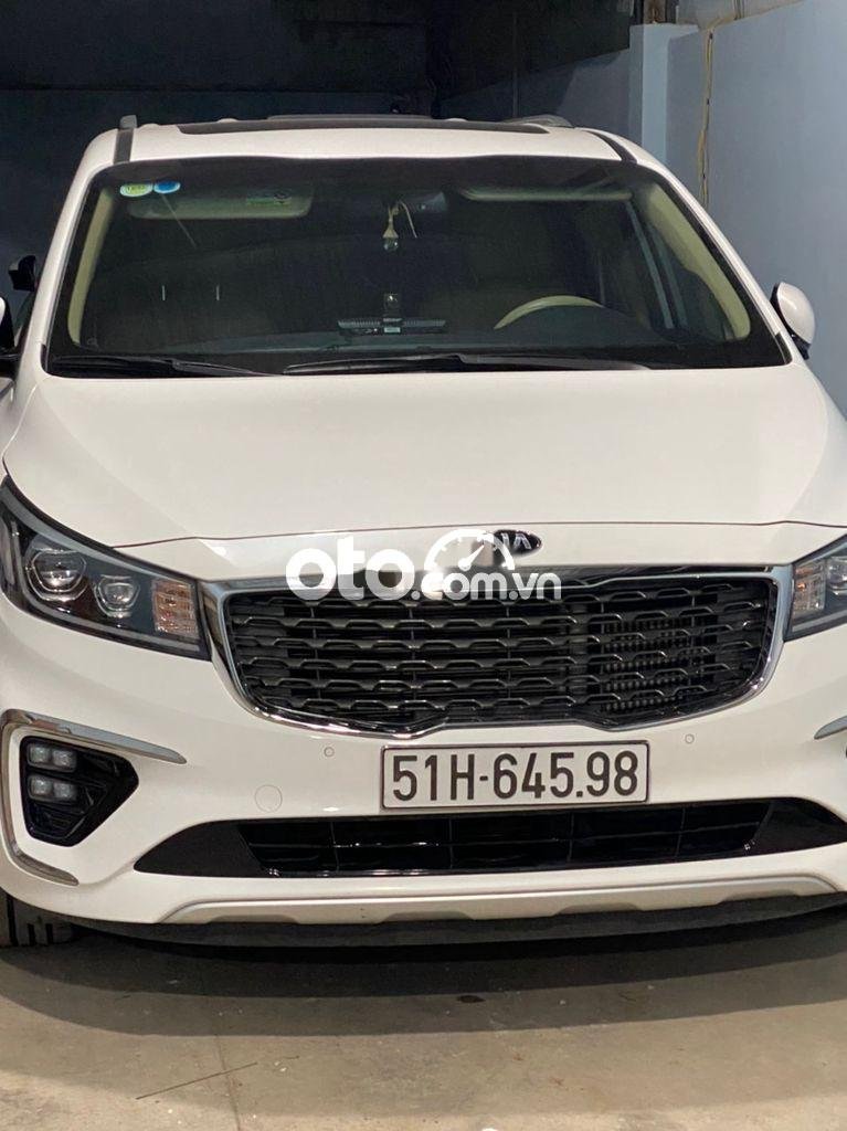 Kia Sedona 2020 - Cần bán Kia Sedona đời 2020, màu trắng còn mới