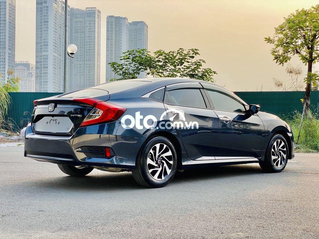 Honda Civic 2018 - Xe Honda Civic năm sản xuất 2018, màu đen, nhập khẩu nguyên chiếc  