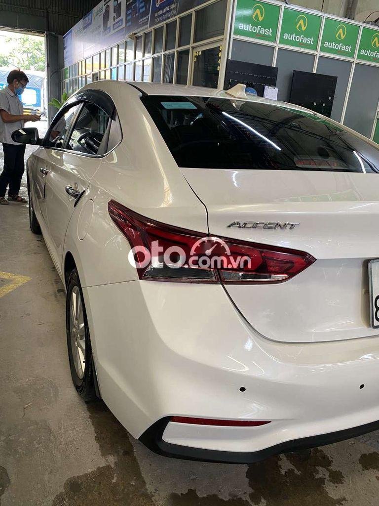 Hyundai Accent 2018 - Cần bán Hyundai Accent sản xuất năm 2018, màu trắng, nhập khẩu 