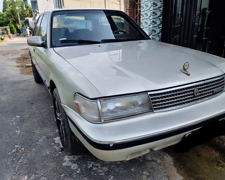 Toyota Cressida   LE 1992 - Bán Toyota Cressida LE sản xuất năm 1992, màu xám, nhập khẩu nguyên chiếc