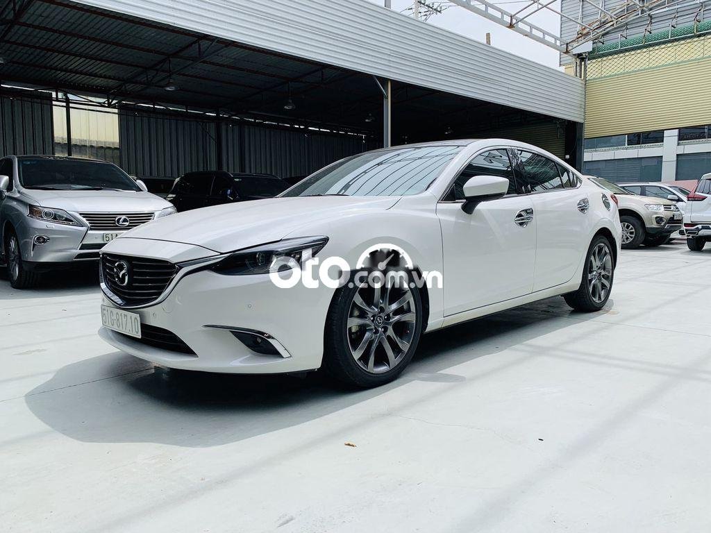 Mazda 6    2018 - Bán xe Mazda 6 sản xuất 2018, màu trắng 