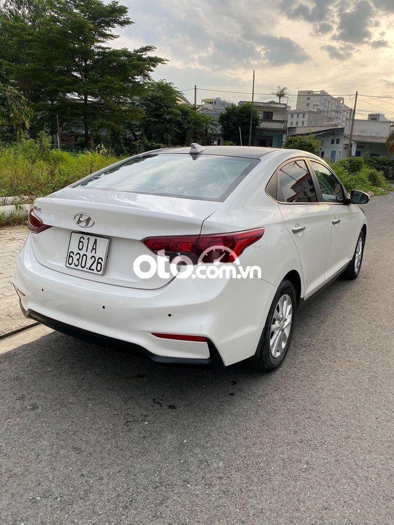 Hyundai Accent  MT  2019 - Cần bán Hyundai Accent MT năm 2019, màu trắng  