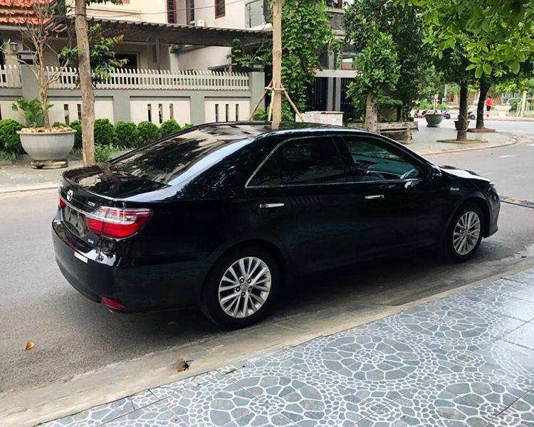 Toyota Camry   2.0  2019 - Cần bán xe Toyota Camry 2.0 năm 2019, màu đen còn mới