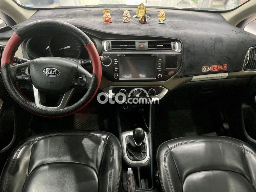 Kia Rio 2016 - Bán Kia Rio sản xuất 2016, màu bạc, nhập khẩu nguyên chiếc  