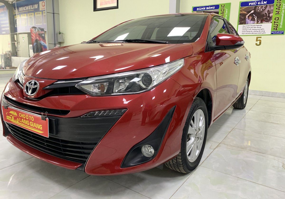 Toyota Vios   2019 - Cần bán gấp Toyota Vios 2019, màu đỏ xe gia đình, 496tr