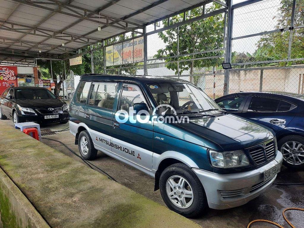 Mitsubishi Jolie 2004 - Cần bán gấp Mitsubishi Jolie đời 2004, màu xanh lam còn mới 