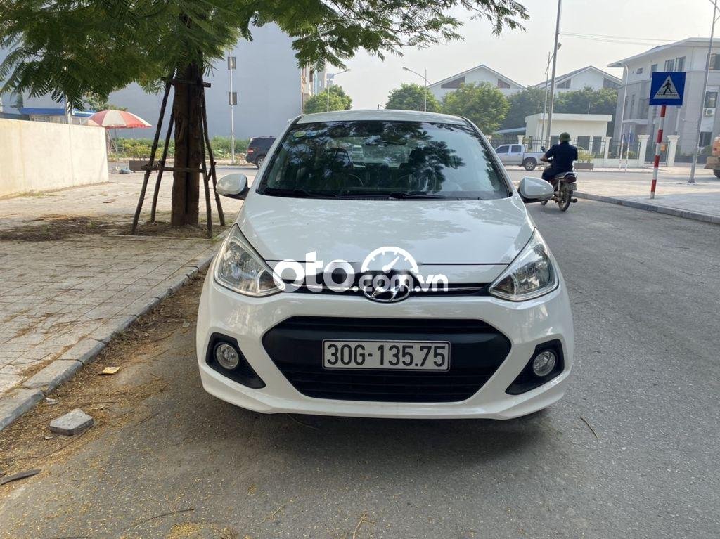 Hyundai Grand i10   2016 - Cần bán lại xe Hyundai Grand i10 2016, màu trắng còn mới