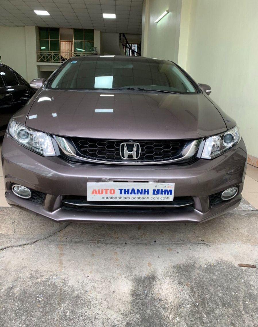 Honda Civic   2.0 AT  2015 - Cần bán xe Honda Civic 2.0 AT đời 2015, màu nâu còn mới