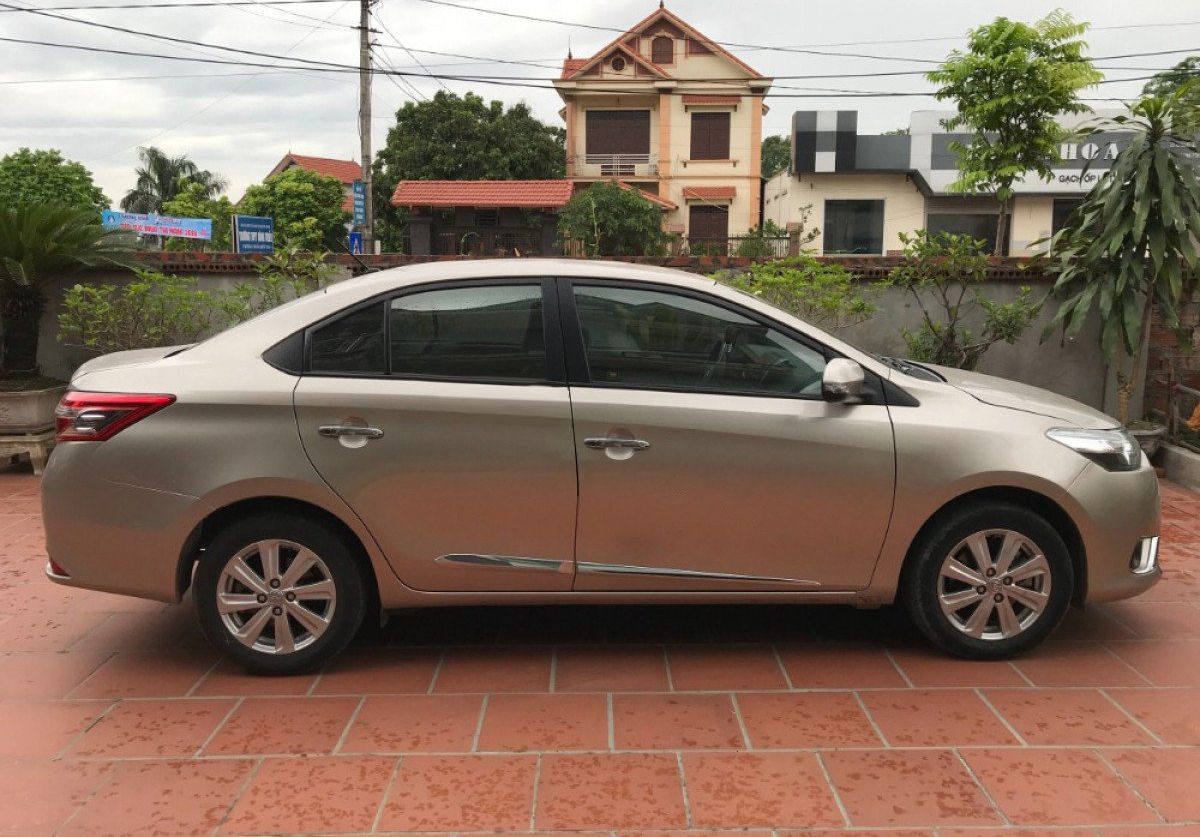 Toyota Vios 2014 - Bán ô tô Toyota Vios năm sản xuất 2014, 380tr