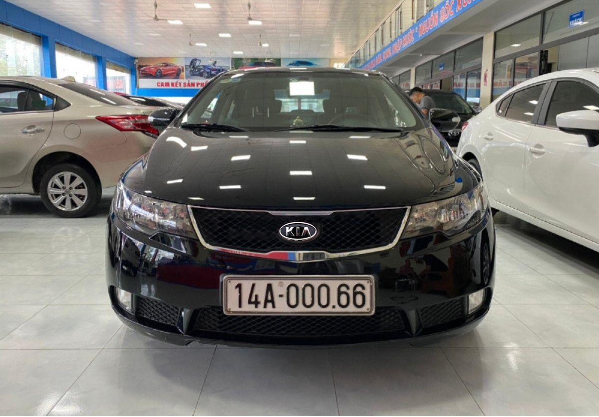 Kia Forte 2010 - Cần bán Kia Forte đời 2010, màu đen, nhập khẩu 