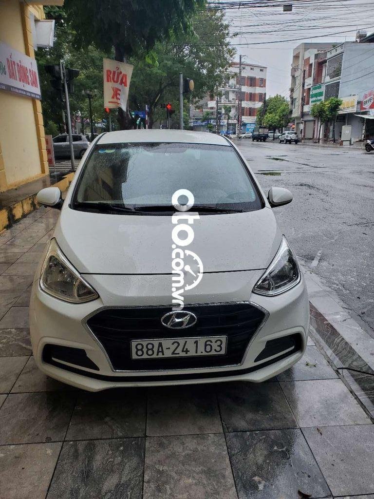 Hyundai Grand i10 2019 - Bán Hyundai Grand i10 đời 2019, màu trắng còn mới