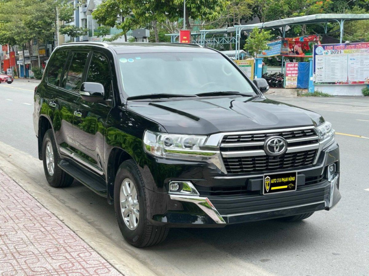 Toyota Land Cruiser 2014 - Bán Toyota Land Cruiser năm sản xuất 2014, màu đen