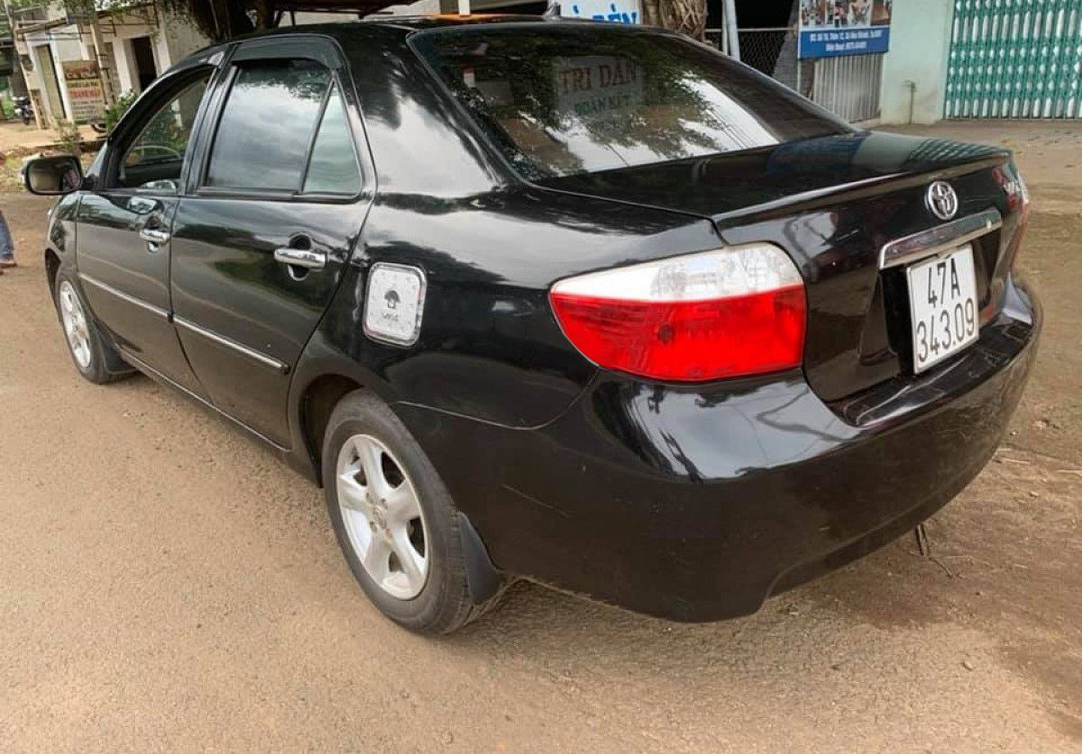 Toyota Vios 2006 - Bán ô tô Toyota Vios năm 2006, màu đen