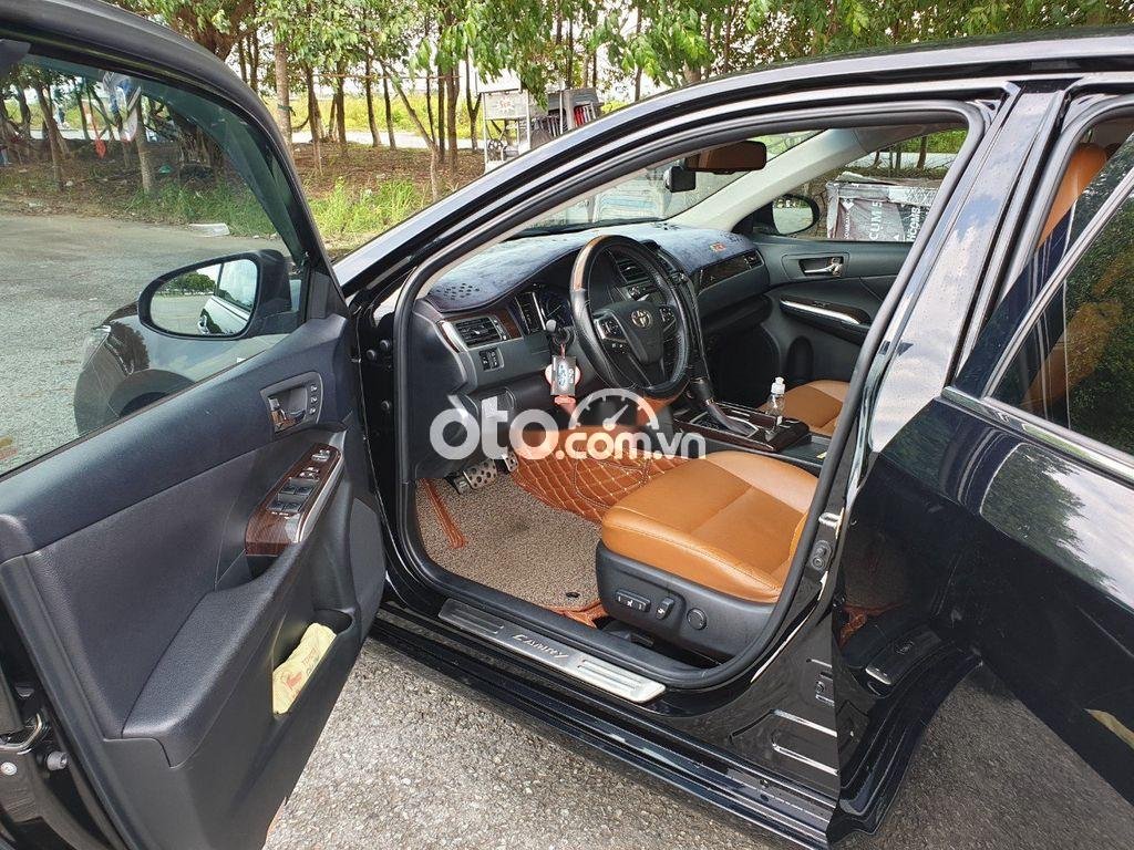 Toyota Camry  2.5Q    2019 - Bán xe Toyota Camry 2.5Q 2019, màu đen còn mới