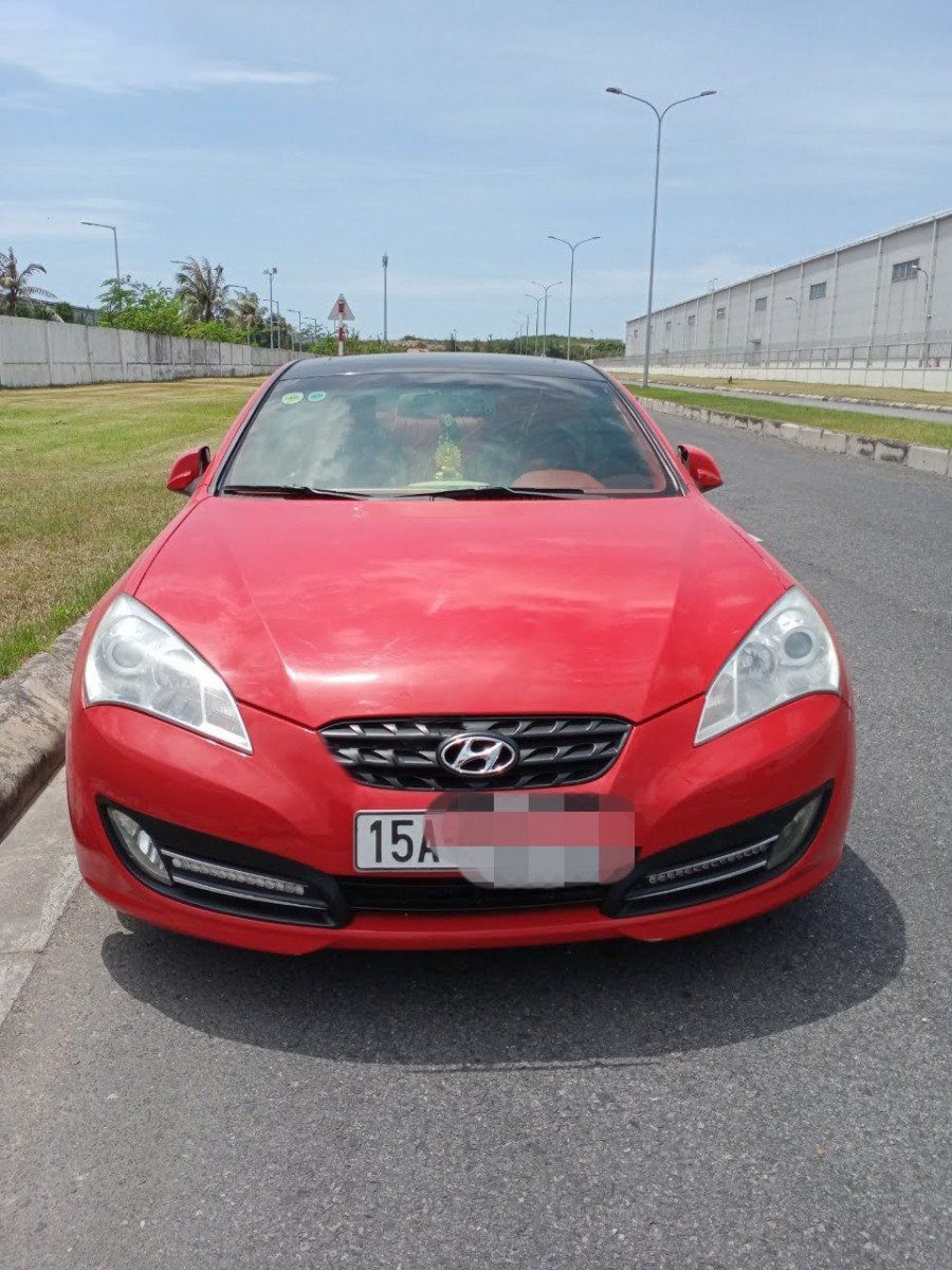 Hyundai Genesis   2.0 AT  2010 - Bán Hyundai Genesis 2.0 AT 2010, màu đỏ, nhập khẩu nguyên chiếc còn mới, giá tốt