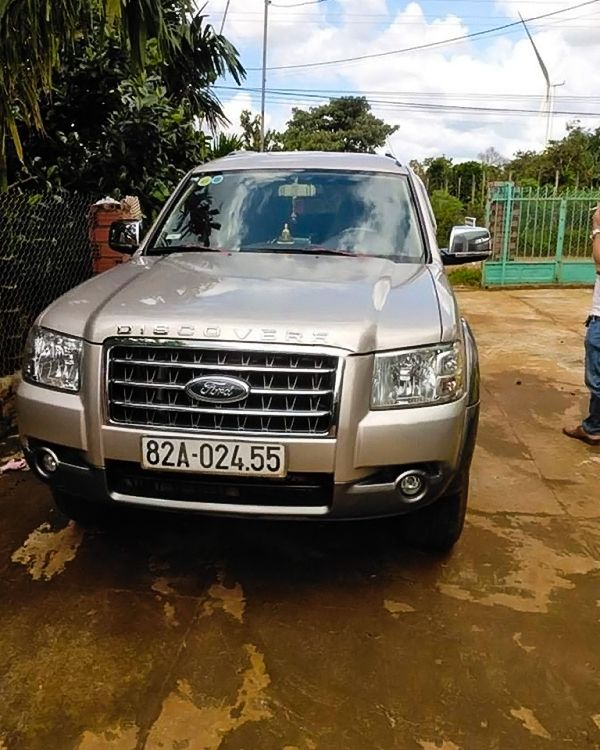 Ford Everest   2.5L 4x2 MT 2008 - Cần bán lại xe Ford Everest 2.5L 4x2 MT đời 2008, màu ghi vàng