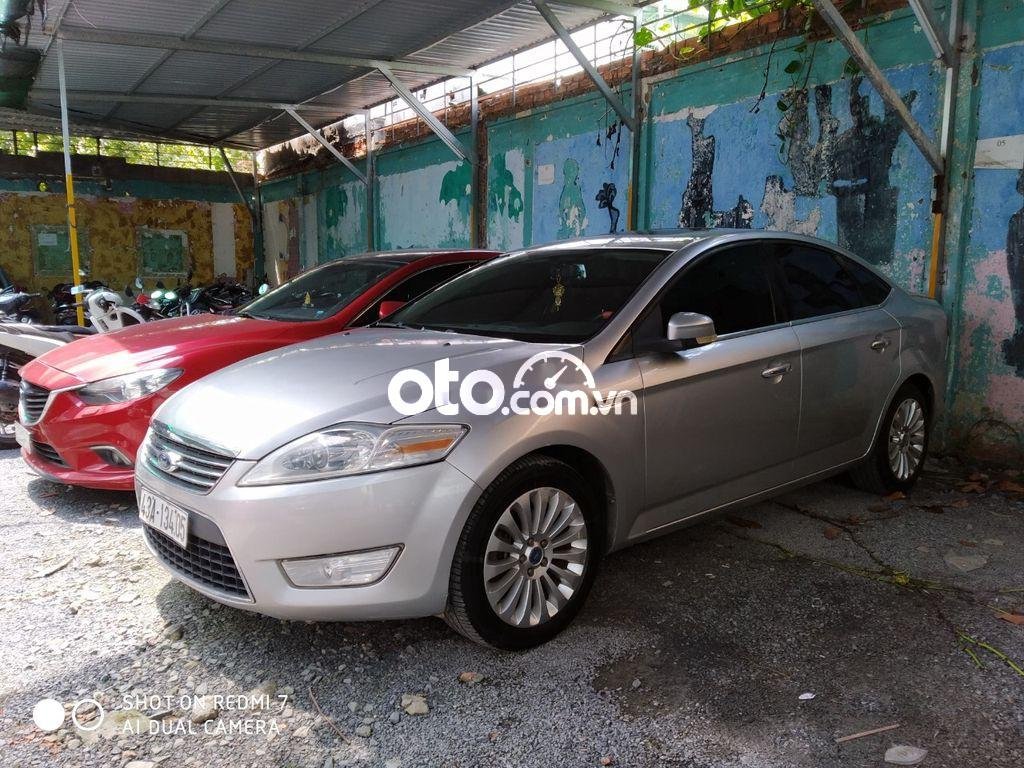 Ford Mondeo    2009 - Cần bán lại xe Ford Mondeo sản xuất 2009, màu bạc còn mới