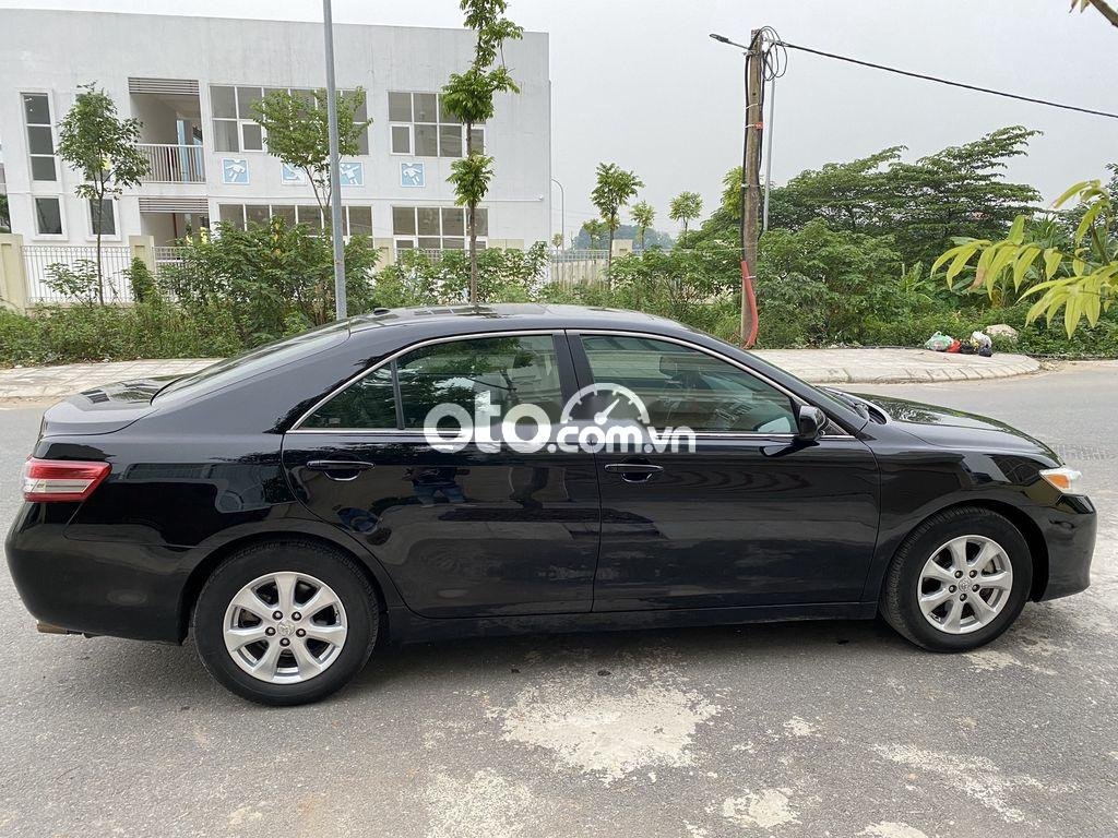 Toyota Camry 2011 - Cần bán xe Toyota Camry đời 2011, màu đen, xe nhập  