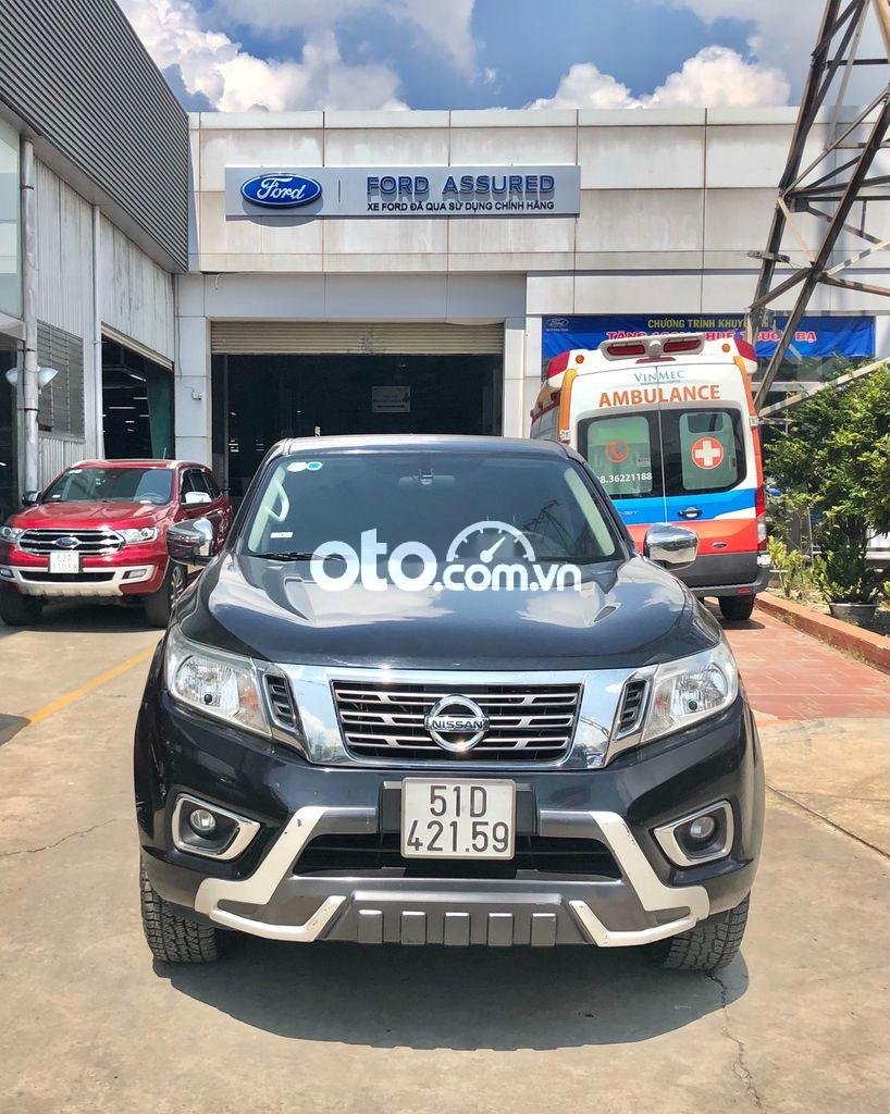 Nissan Navara 2018 - Cần bán lại xe Nissan Navara năm 2018, màu đen, nhập khẩu  