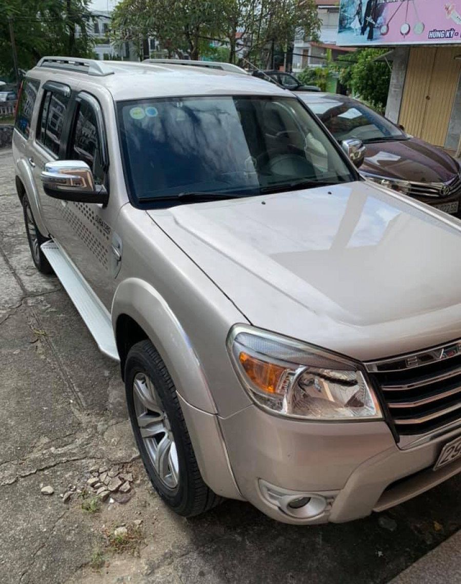 Ford Everest    2012 - Bán xe Ford Everest năm 2012 còn mới