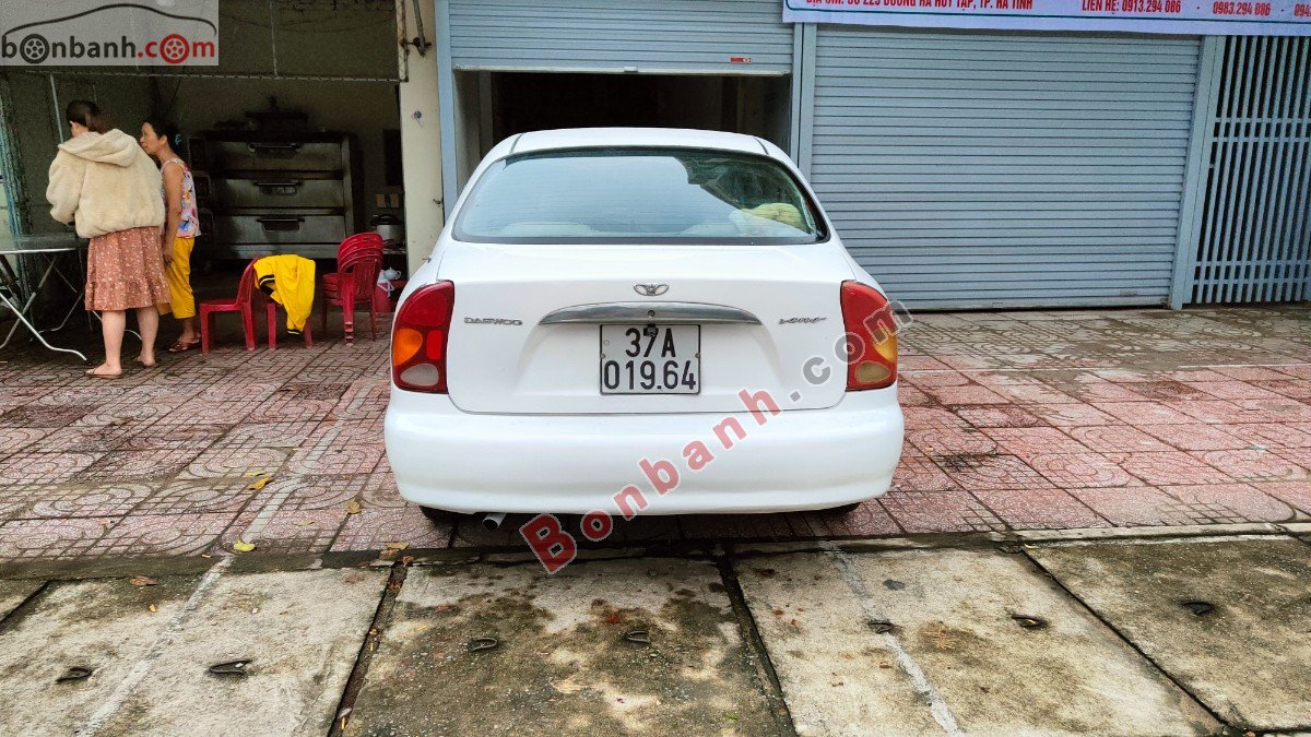 Daewoo Lanos 2004 - Bán Daewoo Lanos năm sản xuất 2004, màu trắng, giá 60tr