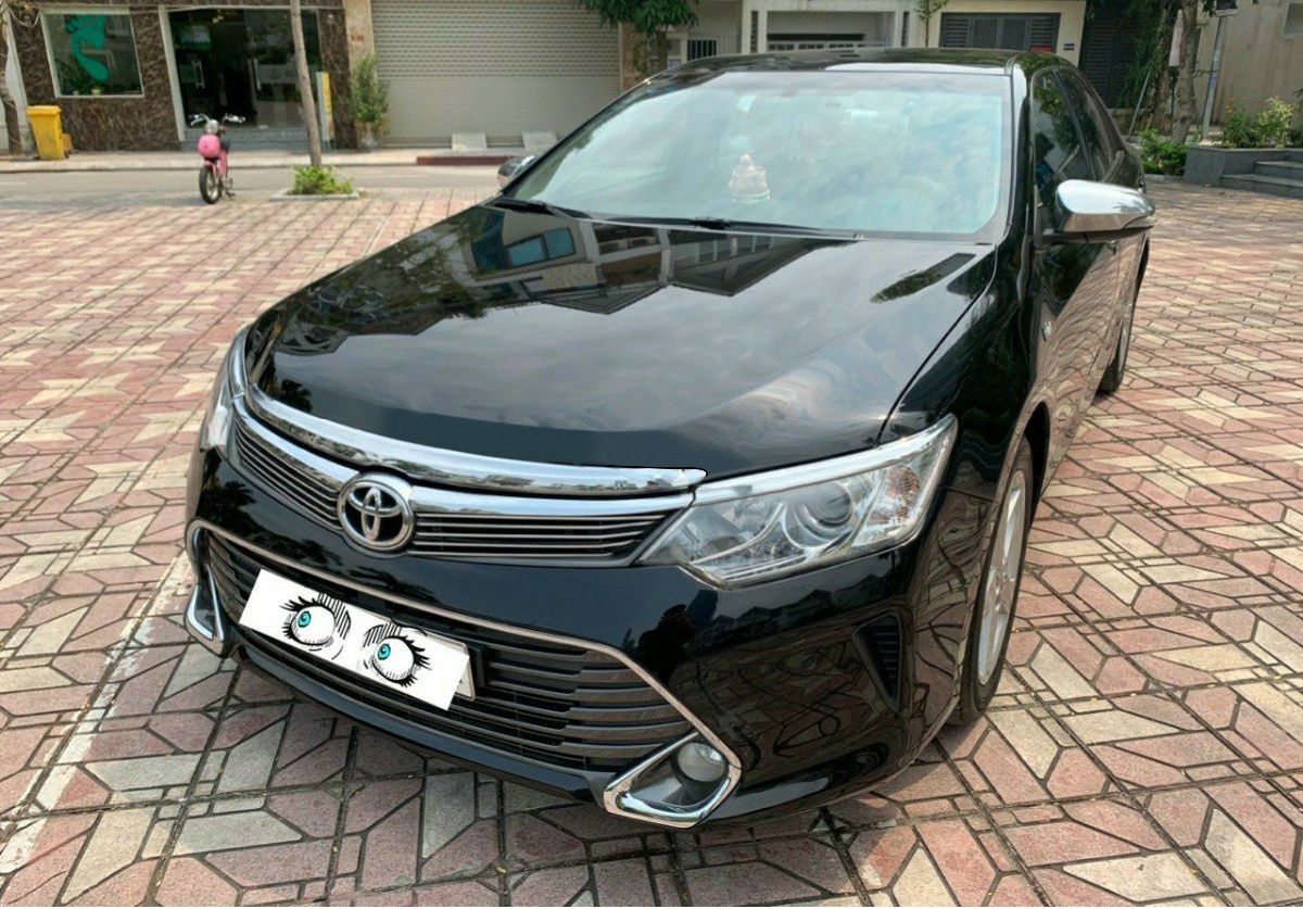 Toyota Camry   2.5Q  2016 - Bán xe Toyota Camry 2.5Q sản xuất năm 2016, màu đen  