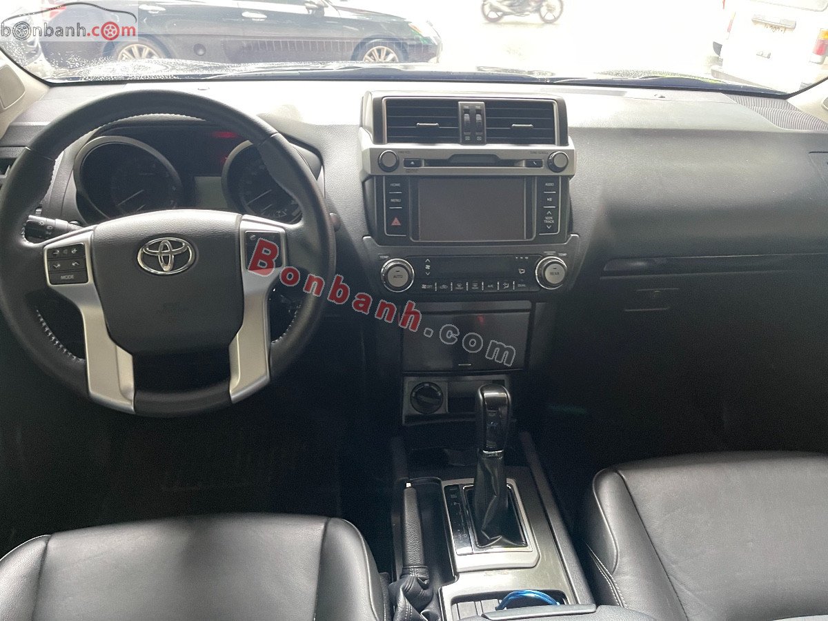 Toyota Prado    2015 - Cần bán xe Toyota Prado đời 2015, màu đen, nhập khẩu  