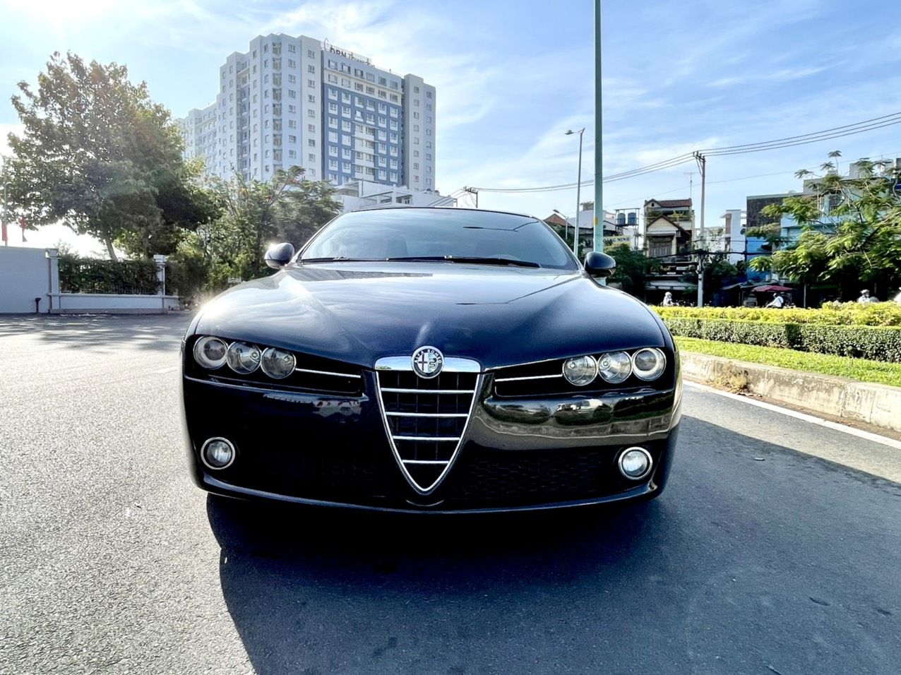 Alfa Romeo 2010 - Alfa Romeo nhập Ý 2010 loại Limited đó là hãng siêu xe đua thể thao