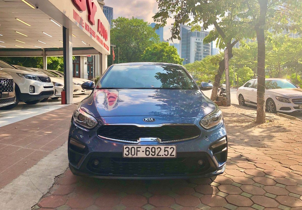 Kia Cerato   1.6AT Deluxe 2019 - Bán Kia Cerato 1.6AT Deluxe đời 2019, màu xanh lam