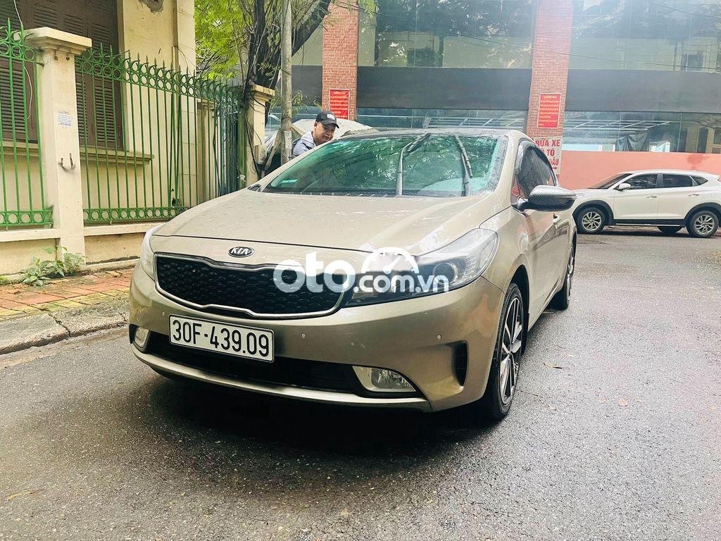 Kia Cerato AT 2016 - Cần bán Kia Cerato AT 2016, 450tr