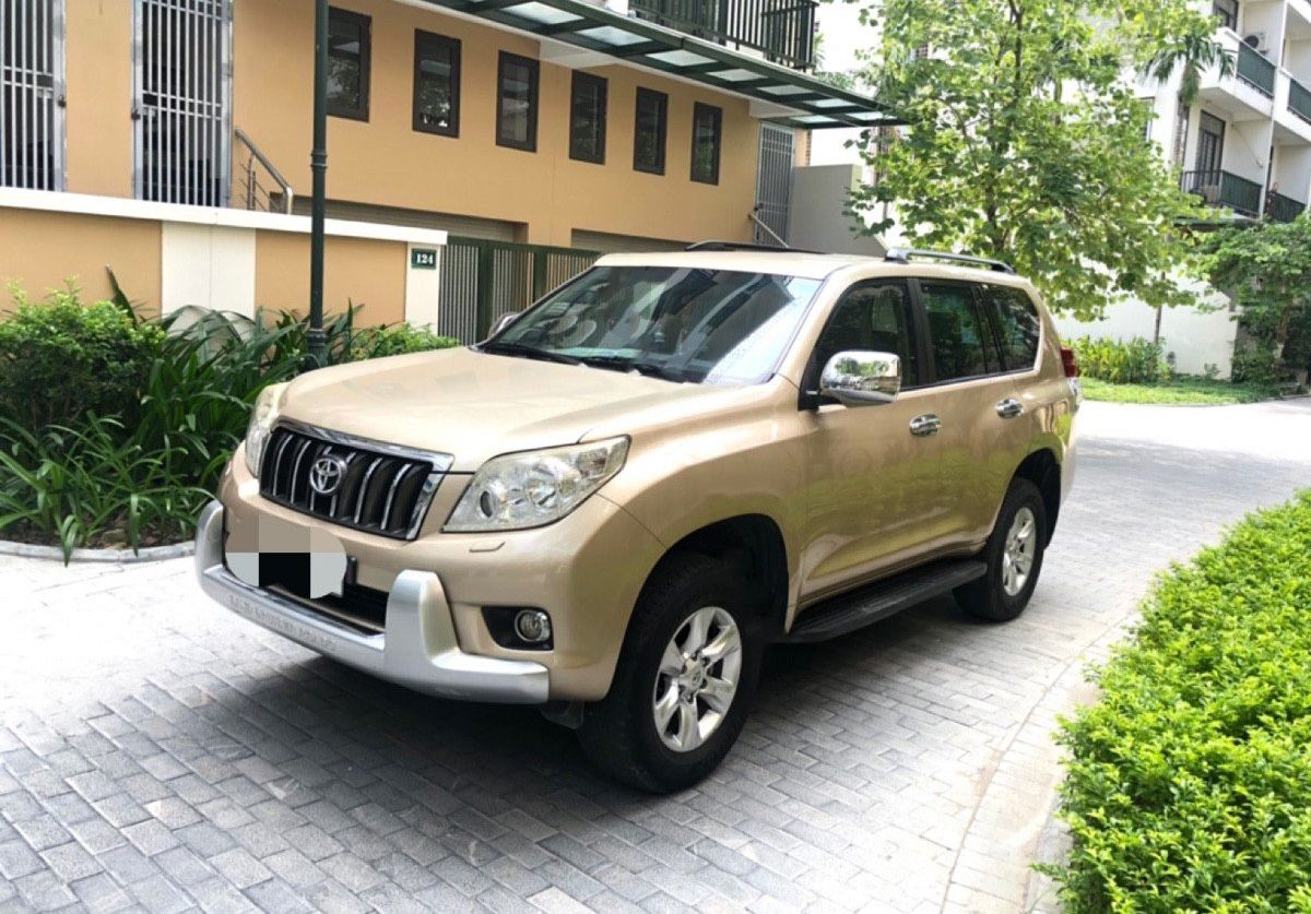 Toyota Land Cruiser 2009 - Bán ô tô Toyota Land Cruiser năm 2009, màu vàng, xe nhập giá cạnh tranh