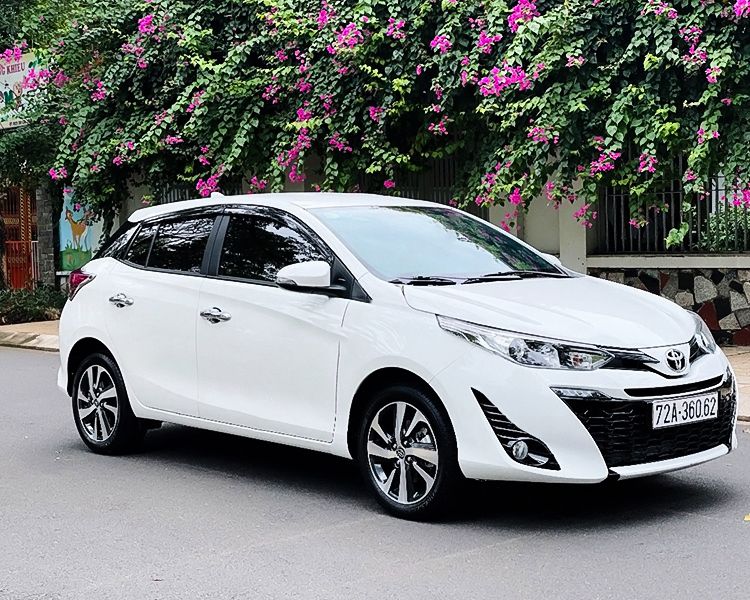 Toyota Yaris   1.5G 2019 - Cần bán xe Toyota Yaris 1.5G năm sản xuất 2019, màu trắng, xe nhập 