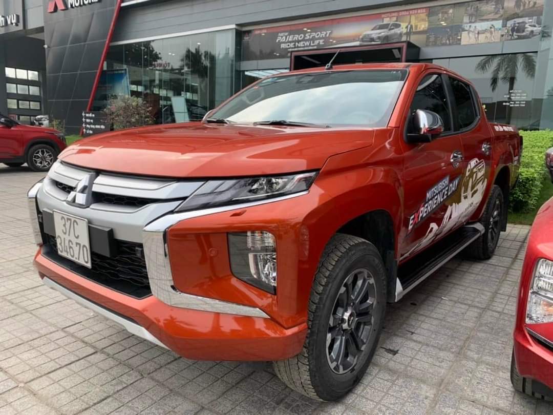 Mitsubishi Triton GLS 2019 - Xe Mitsubishi Triton GLS đời 2019, nhập khẩu chính hãng giá cạnh tranh