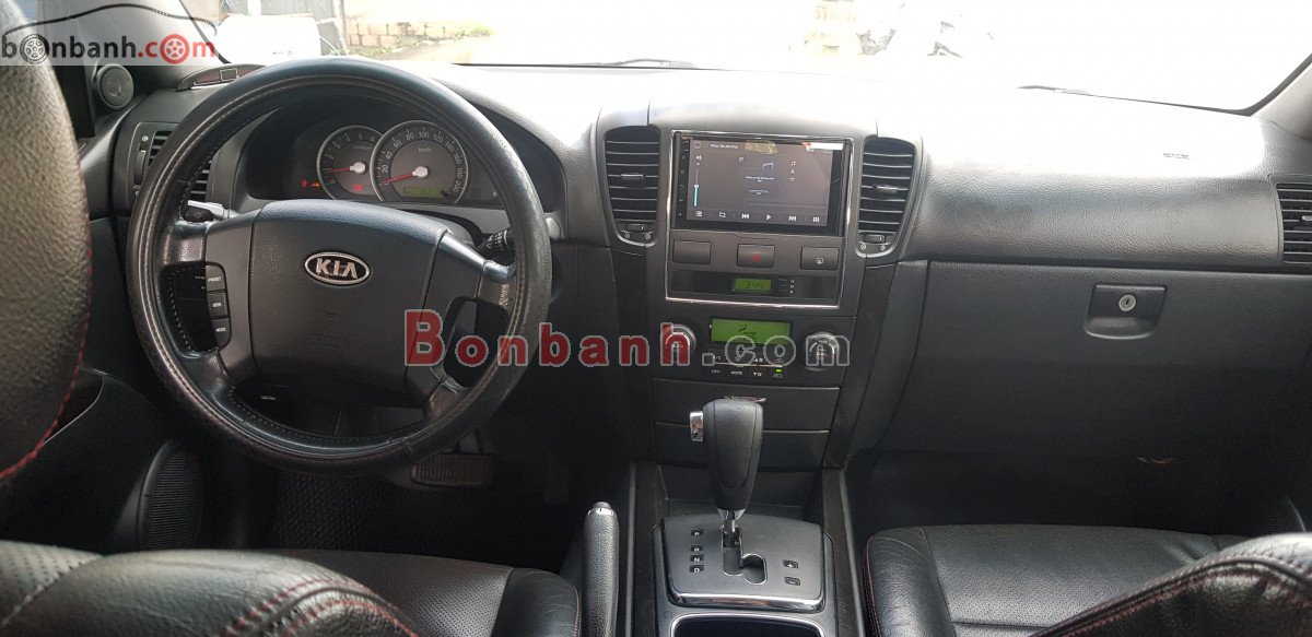 Kia Sorento 2008 - Cần bán gấp Kia Sorento sản xuất năm 2008, màu đen, xe nhập còn mới giá cạnh tranh