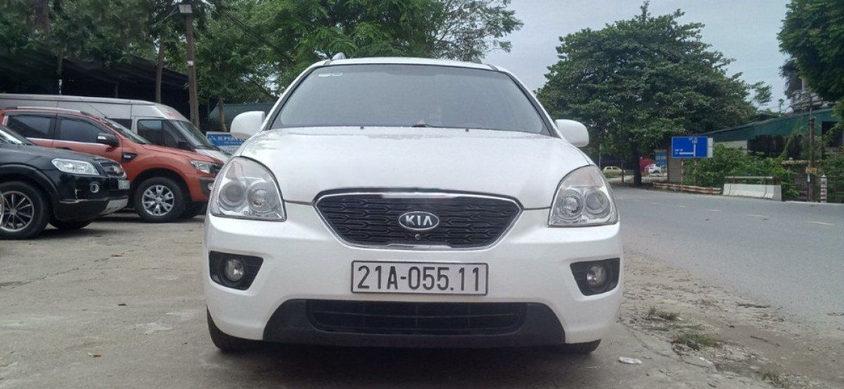 Kia Carens 2015 - Bán Kia Carens sản xuất 2015, màu trắng, nhập khẩu