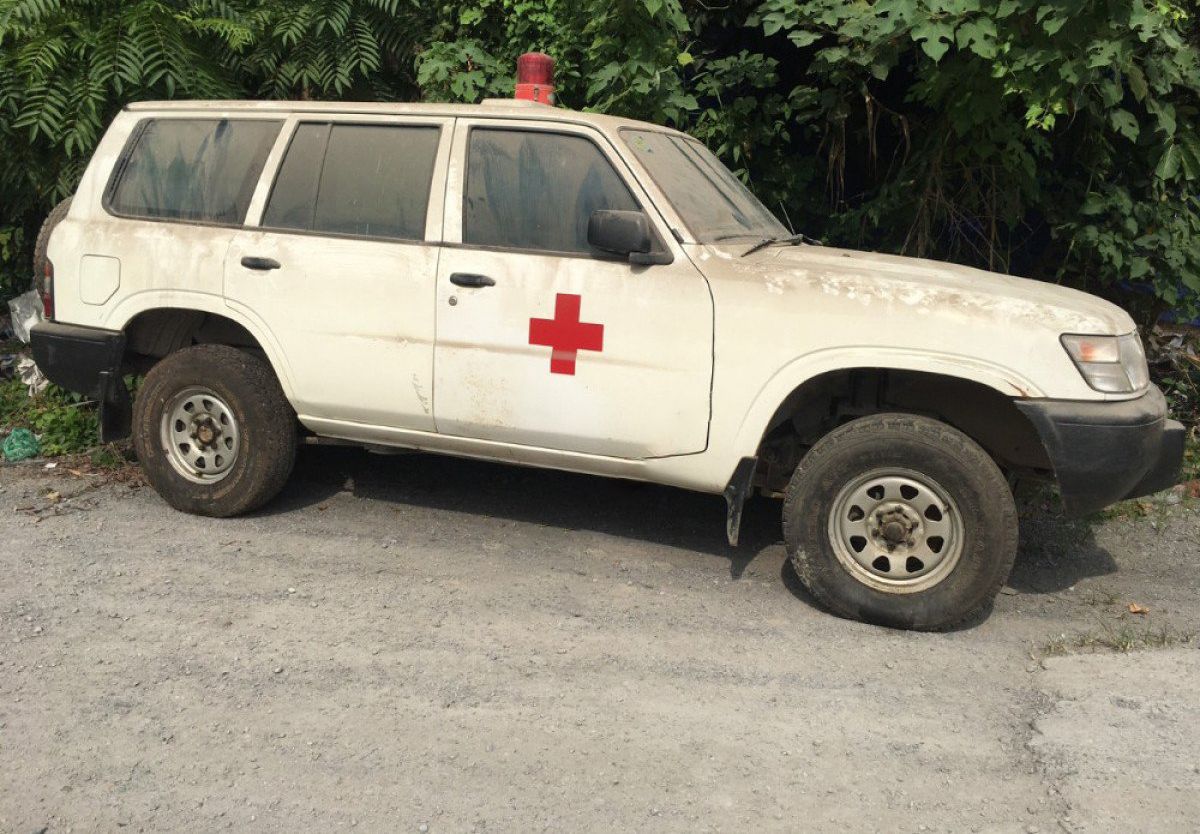 Nissan Patrol   4.2 MT  1999 - Bán Nissan Patrol 4.2 MT 1999, màu trắng, nhập khẩu nguyên chiếc