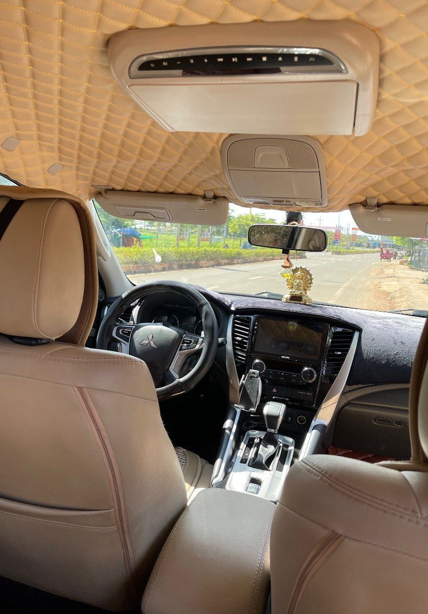 Mitsubishi Pajero   Sport 2.4 AT 2018 - Bán xe Mitsubishi Pajero Sport 2.4 AT đời 2018, màu nâu, xe nhập 