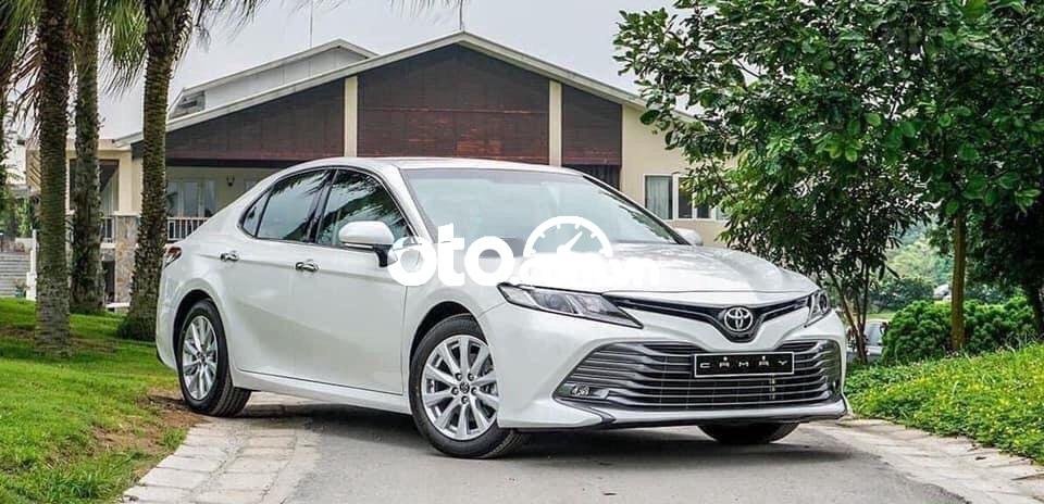 Toyota Camry  2.5Q  2021 - Cần bán Toyota Camry 2.5Q năm 2021, màu trắng, xe nhập