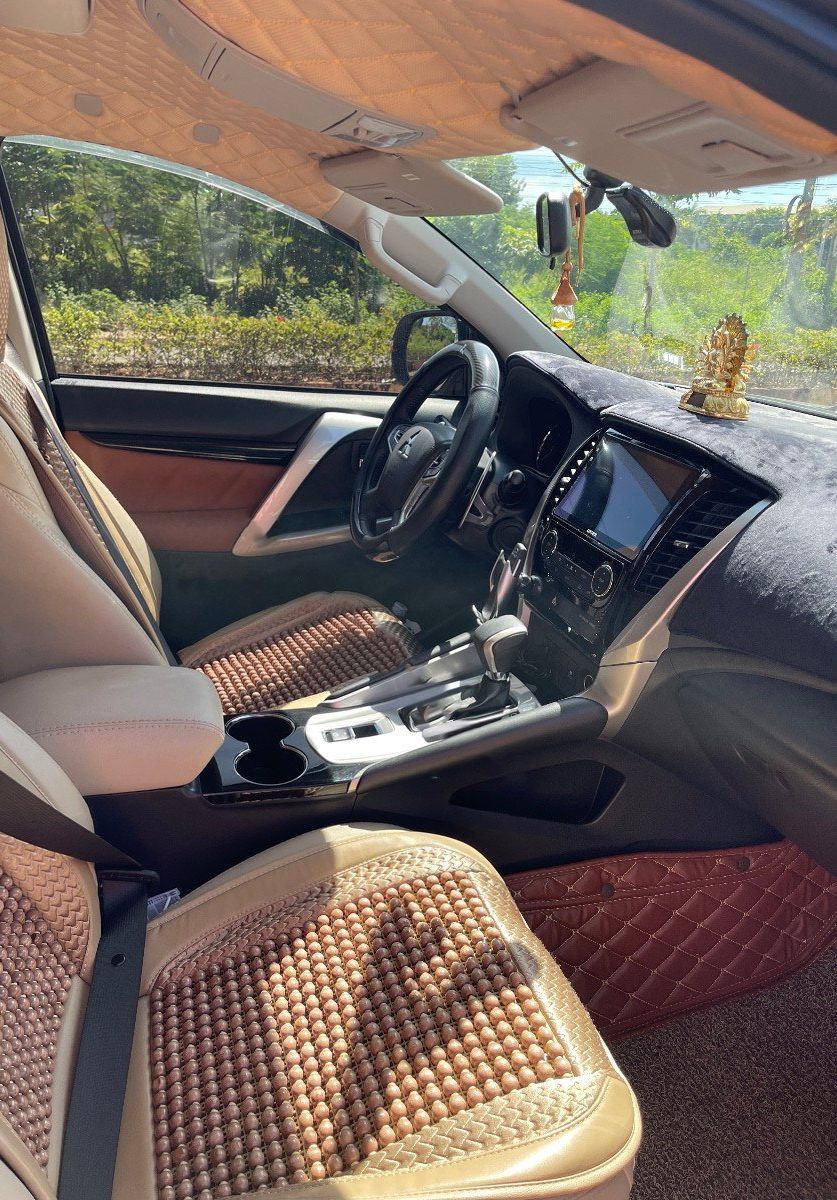 Mitsubishi Pajero   Sport 2.4 AT 2018 - Bán xe Mitsubishi Pajero Sport 2.4 AT đời 2018, màu nâu, xe nhập 