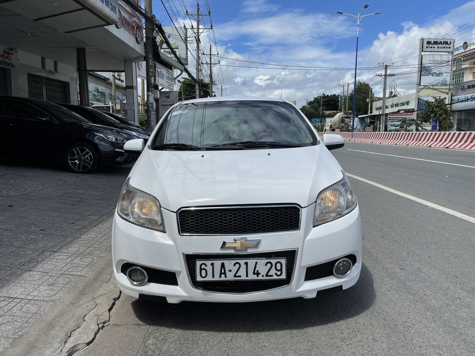 Chevrolet Aveo 2014 - Cần bán lại xe Chevrolet Aveo 1.5AT năm sản xuất 2014