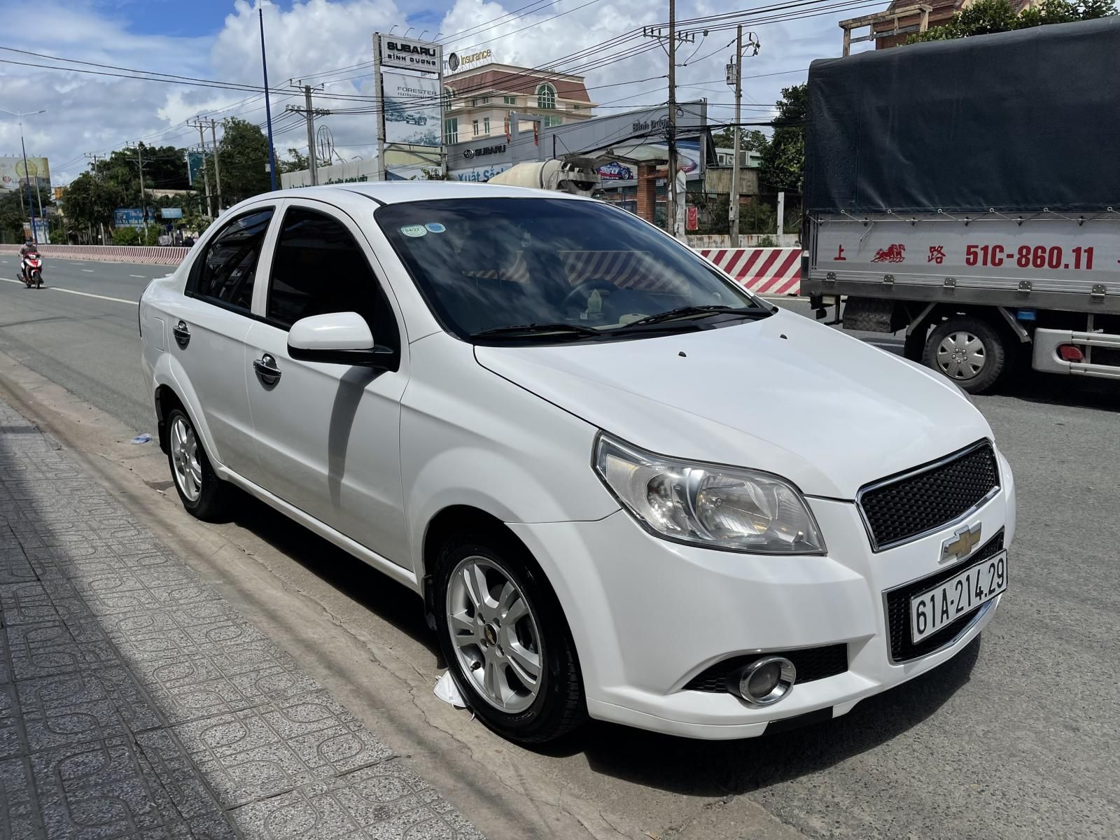 Chevrolet Aveo 2014 - Cần bán lại xe Chevrolet Aveo 1.5AT năm sản xuất 2014